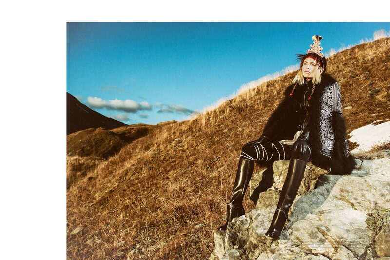 Nomade — L'Officiel Hellas — immagine 3 di 6